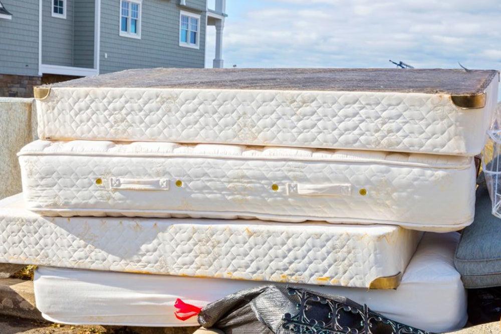 Here's All You Need to Know About Mattress Donations EGOHOME