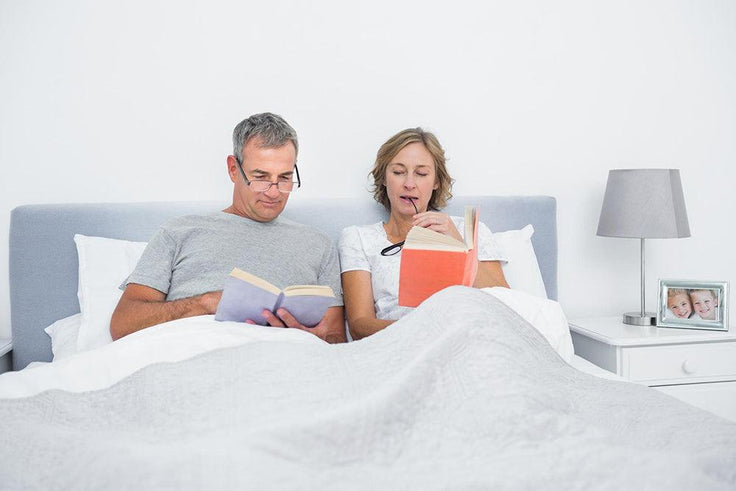 How to Comfortably Read in Bed? - EGOHOME