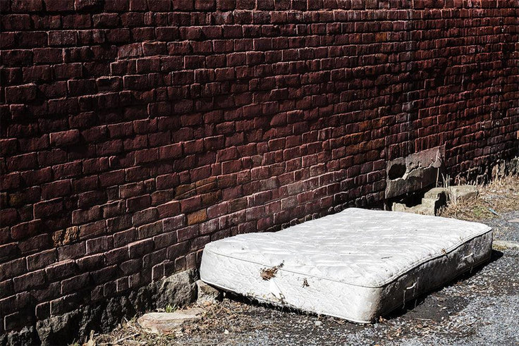 How to Dispose of Mattress | Free Options - EGOHOME