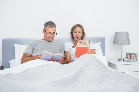 How to Comfortably Read in Bed?