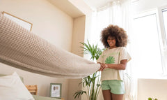 When Should I Throw Away Bed Sheets? 